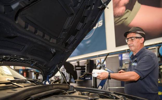 Media hora y 70 euros son suficientes para evitar romper el motor estas vacaciones