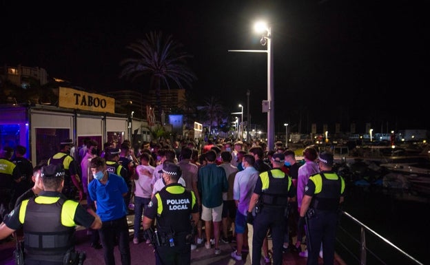 Primera noche de toque de queda en Estepona sin incidencias