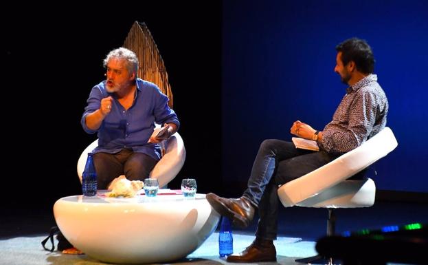 Marpoética: búnker de versos en la Costa del Sol