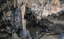 Un estudio corrobora la autoría neandertal de las pinturas de la Cueva de Ardales