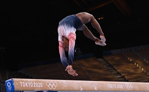 Regreso de bronce de Simone Biles