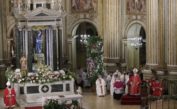 El obispo de Málaga nombra cuatro nuevos canónigos para la Catedral