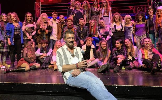 Esaem estrena un documental que recopila un año de formación artística