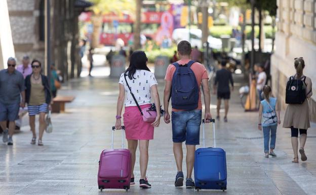 El 40% de las viviendas turísticas de Málaga capital se pasan al alquiler tradicional