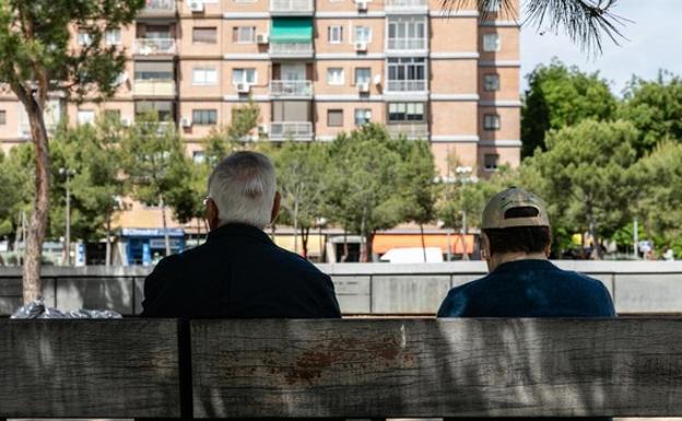 Vidas laborales más largas: así es el sistema de pensiones que Europa exige a España