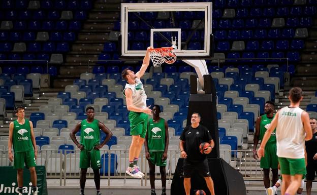 Con las mismas ganas de ver al Unicaja, pese a todo