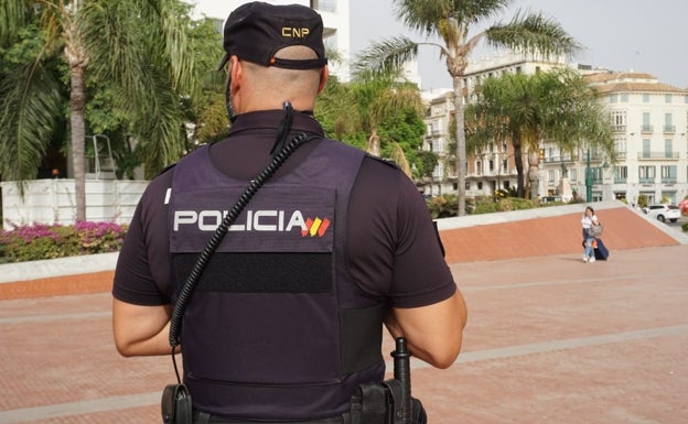 Detenido por amenazar a su ex con un cuchillo para que le retirase una denuncia por violencia de género en Málaga