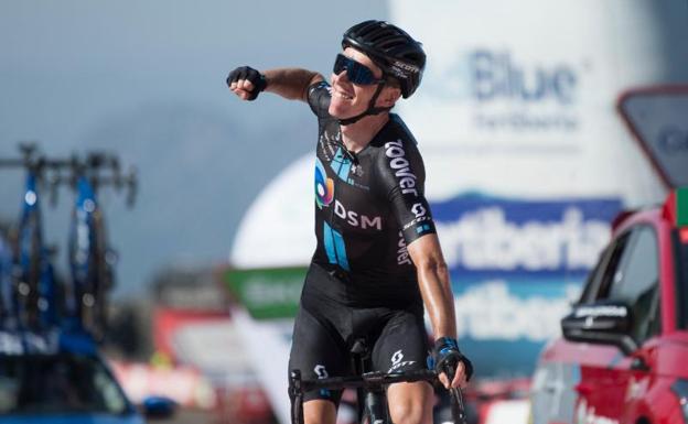 Romain Bardet se estrena en la Vuelta