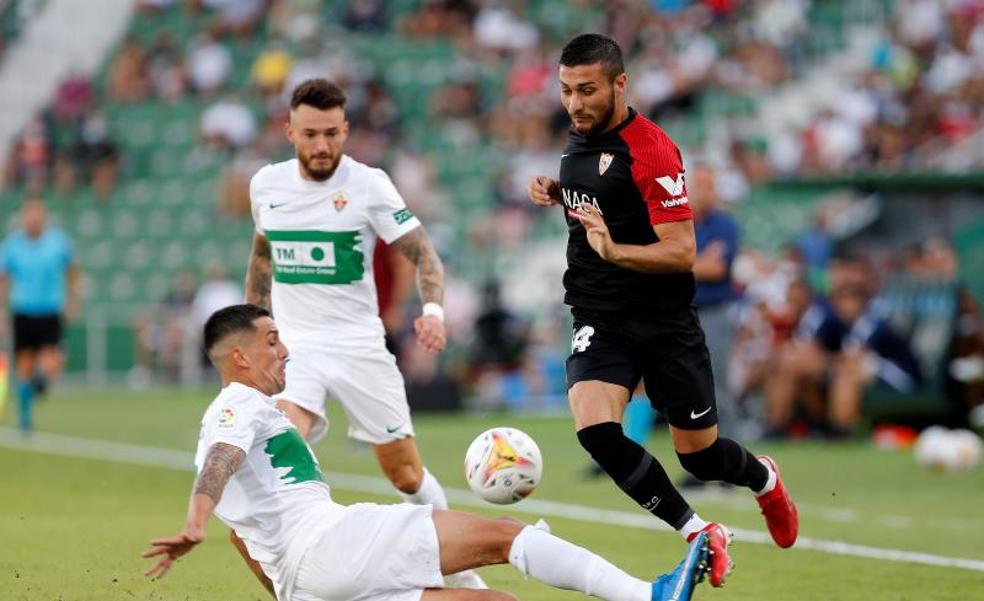 Vídeo: El Sevilla se deja el pleno en Elche