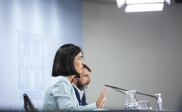 Sanidad, preparada para aprobar una tercera dosis en pacientes con cáncer y trasplantados