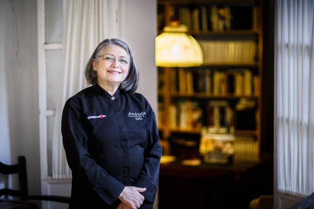 Charo Carmona lleva a 'Féminas' su rescate de la cocina de antaño