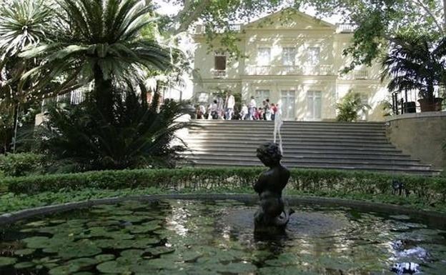 El Ayuntamiento de Málaga defiende la iluminación en La Concepción ante las primeras críticas