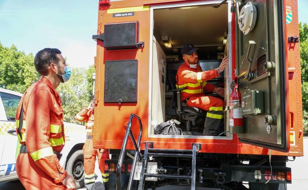 La llegada de la UME al cuarto día aviva la bronca política sobre la gestión del incendio