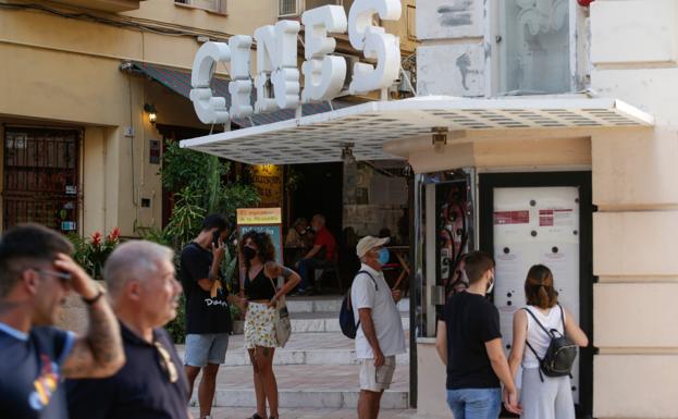 Un BOJA extraordinario hace oficial hoy la relajación de medidas COVID, que entran en vigor este jueves