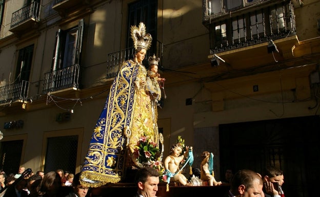 El Obispado autoriza la procesión de la Virgen de los Remedios para este domingo por la noche en Málaga