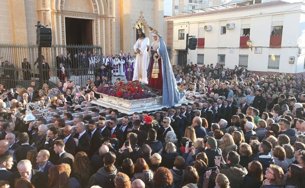 Málaga encara un fin de semana de procesiones con 13 traslados y un rosario este domingo