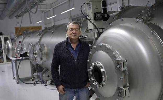 La aventura espacial de la Universidad se marca como nuevo objetivo la Luna