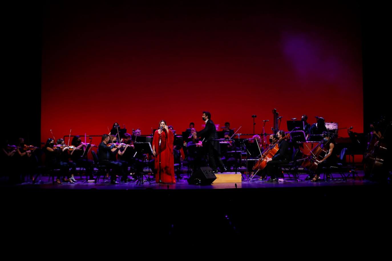 Estrella Morente, Tomatito y la Sinfónica, en el Teatro Cervantes de Málaga