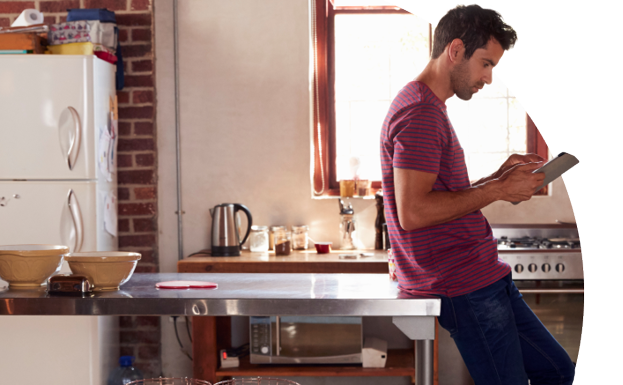 Solidarios a golpe de Bizum: cómo donar dinero a una ONG de la forma más fácil y segura