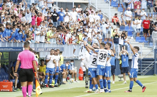 El Málaga hace un fortín en casa: cuatro goles para diez puntos