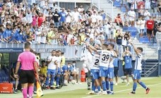El Málaga hace un fortín en casa: cuatro goles para diez puntos