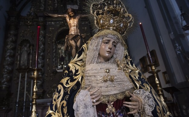 La Virgen de los Dolores de San Juan irá con banda de música en la magna