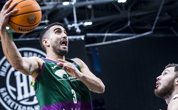 El Unicaja se estrena en la Champions League con un cómodo triunfo ante el Nizhny Novgorod (62-79)