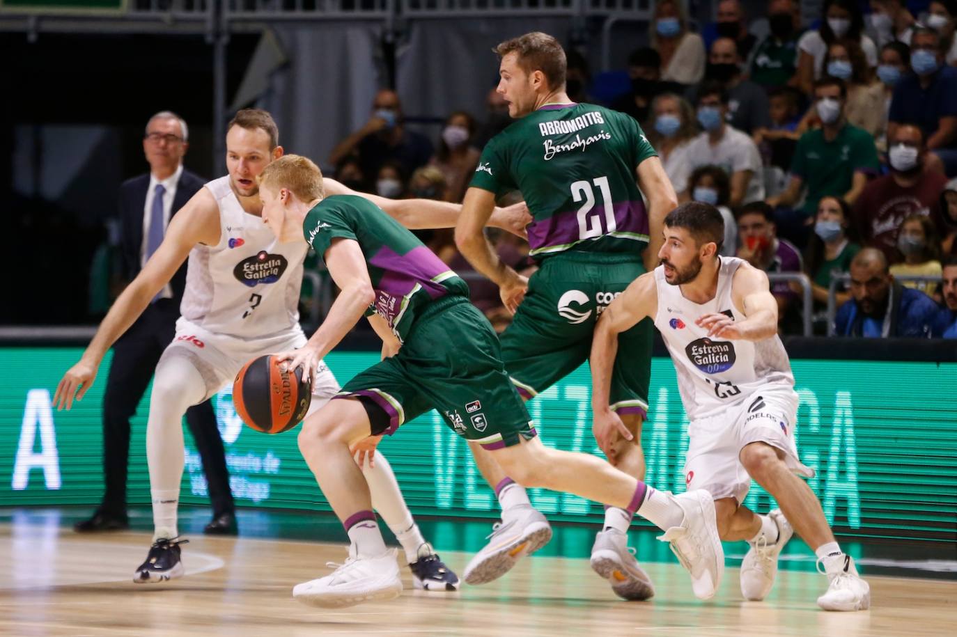 Victoria del Unicaja ante el Río Breogán (72-74)