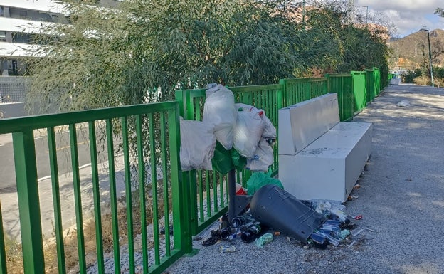 La calle César Manrique: refugio de los peores hábitos