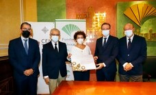 Donan 55.200 euros a la obra social del Centenario de la Agrupación de Cofradías de Málaga