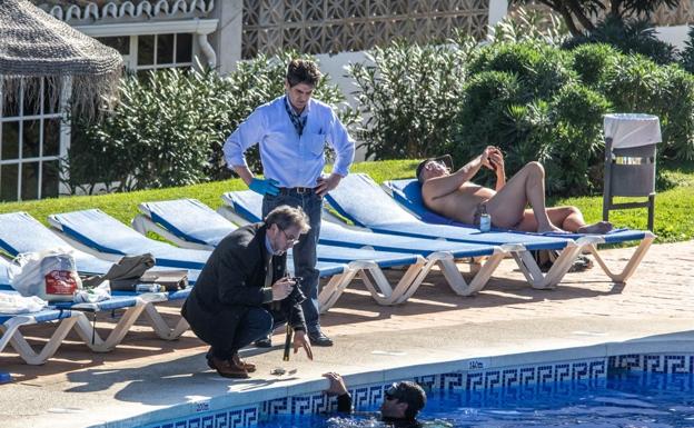 El fallecido en la piscina de una casa en Marbella es un joven irlandés que estaba de vacaciones