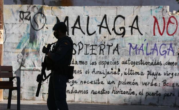 Vecinos de Lagunillas, tras las detenciones: «Llevamos viéndolos un tiempo por aquí»