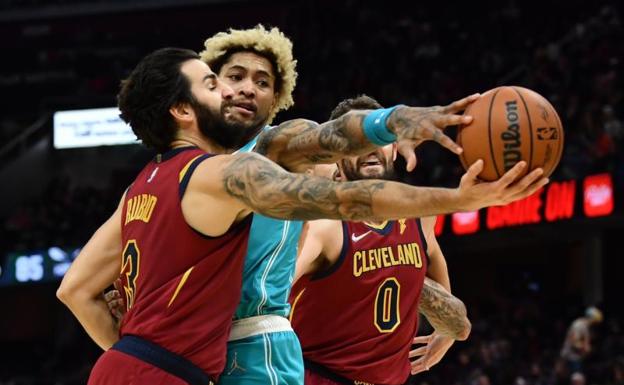 Ricky Rubio celebra su titularidad con Cleveland con un 'doble-doble'