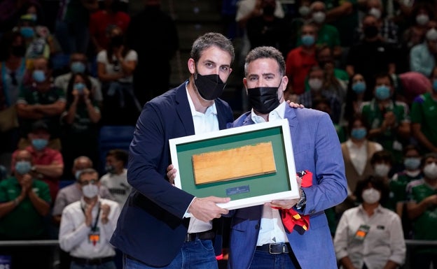 La ofensiva final no le da al Unicaja para doblegar al Barcelona