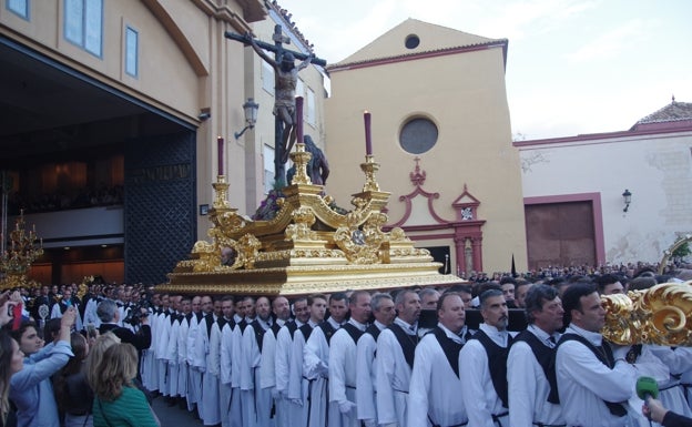 Las cofradías de Málaga se reunirán de urgencia hoy para abordar un plan B ante la amenaza de lluvia en la magna