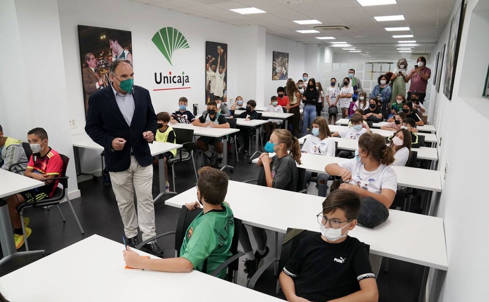 Ofensiva del Unicaja para recuperar su masa social