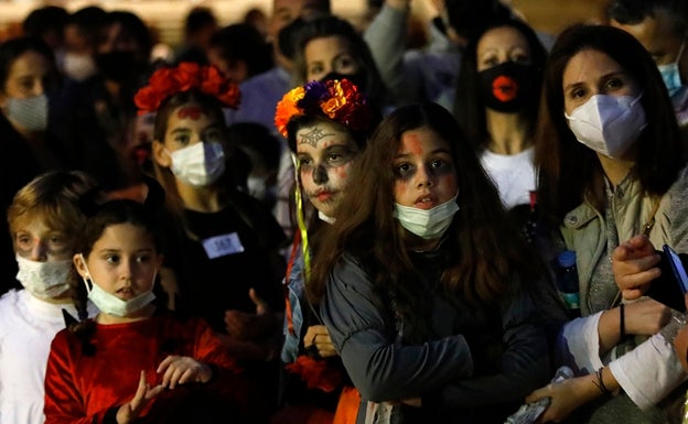 Los niños protagonizan el regreso de Halloween a las calles de Antequera