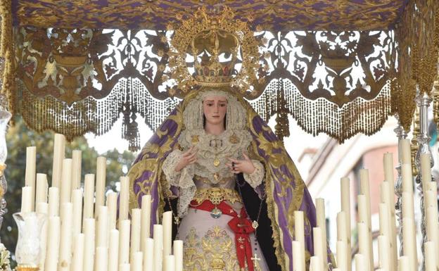 Sangre: Renovada imagen de la Virgen de Consolación  