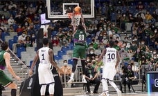 El Unicaja consolida el liderato en la Champions con una paliza al Dijon