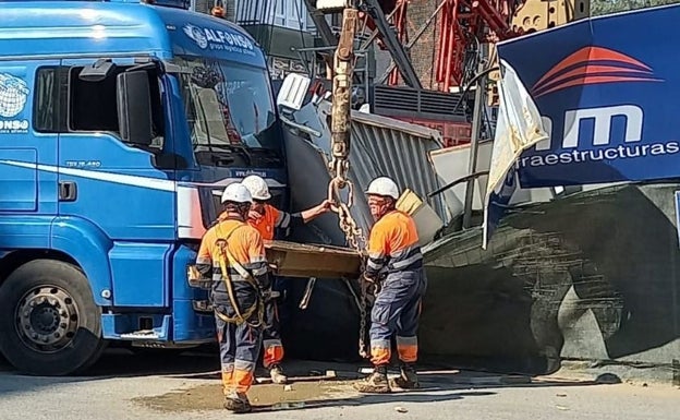 Los alumnos del Valle-Inclán convivirán con las obras del 'parking' en su patio hasta Navidad