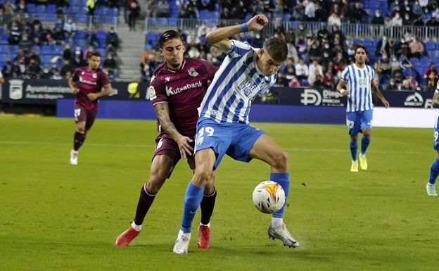 Roberto se agiganta en el Málaga