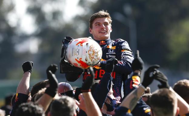 Verstappen hace tambalear seriamente el reinado de Hamilton