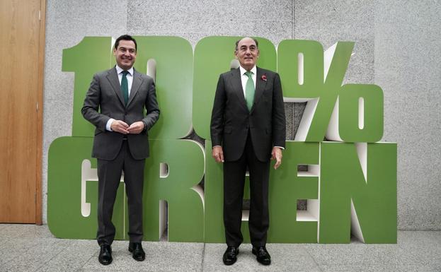 Juanma Moreno cree que Andalucía será potencia europea en producción de energía renovable