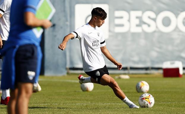 Marbella y Malagueño pretenden seguir su escalada a costa de equipos jiennenses