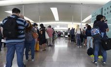 Piden asilo 39 pasajeros libaneses de un vuelo con escala en Barcelona