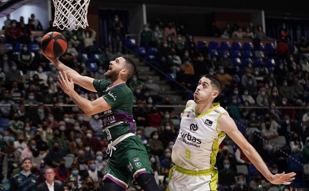 El Unicaja sufre para doblegar al Urbas Fuenlabrada (90-86)