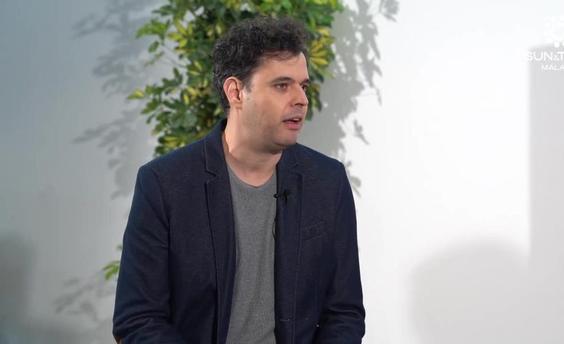 Dos minutos inspiradores con Luis Hernández (UptoDown)