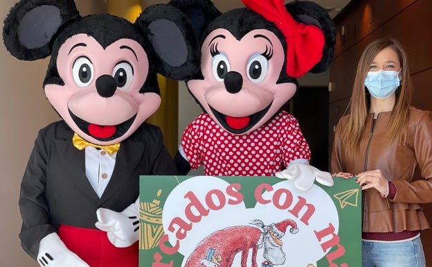 Mickey y Minnie comprarán en los mercados de Málaga