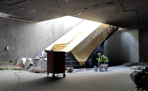El alcalde de Málaga augura que el metro llegará al Centro en «pocos meses»