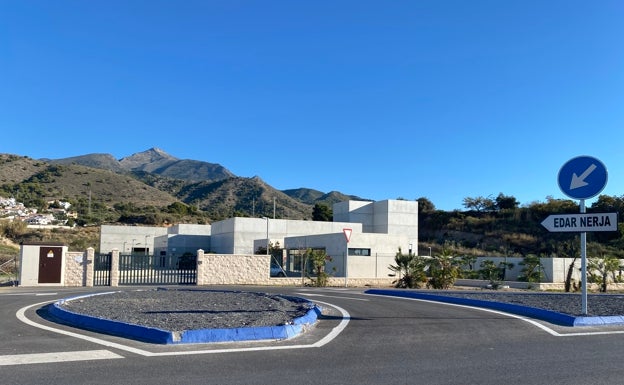 La depuradora de Nerja mejora su rendimiento: «Los malos olores prácticamente han desaparecido»